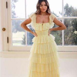 Elegant Yellow Tiered Dress